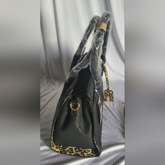 Black and leopard purse - Picture 6 of 9